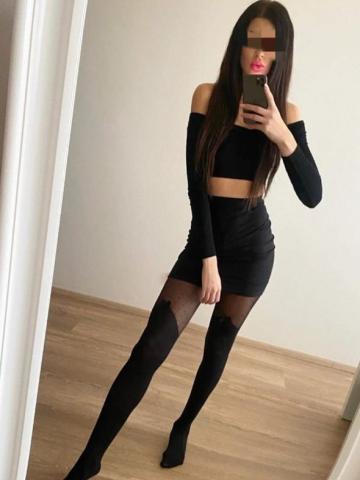 Ева Миниатюрная Брюнетка фото 4